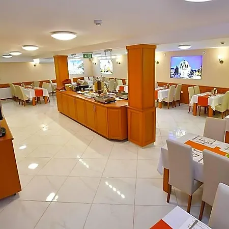 Barbakan بيتْش